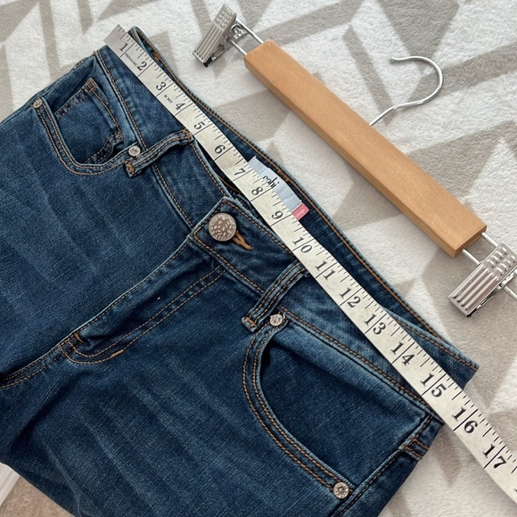 Cabi New Crop Jeans Style #5086 size 6 Women’s Denim - Picture 8 of 10